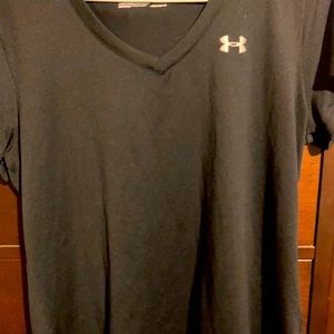 Women’s, Size Large, lightly worn, Under Armor Heatgear shirt